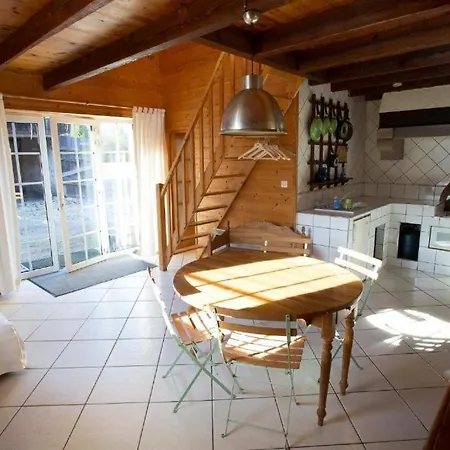 Gite Et Roulotte Dans Les Vosges Remiremont Exterior foto