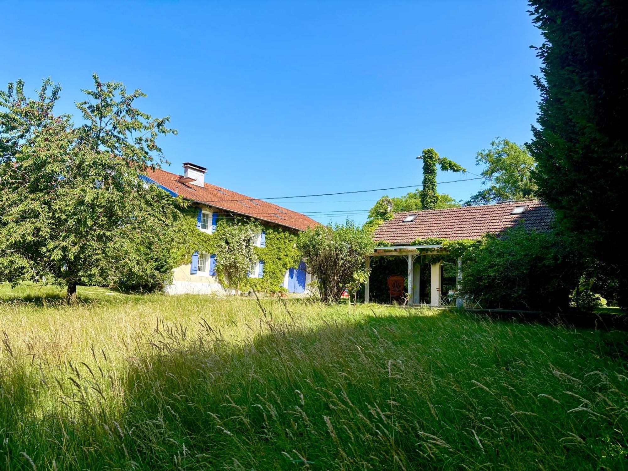 Holiday home Et Roulotte Dans Les Vosges Remiremont